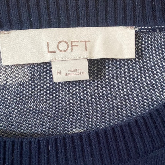 LOFT St. Patrickโs Day Shamrock Crew Neck Sweater - Picture 3 of 6